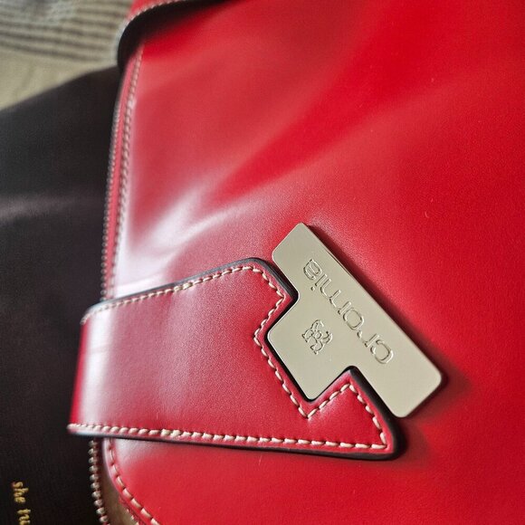 HandBag - Picture 2 of 4